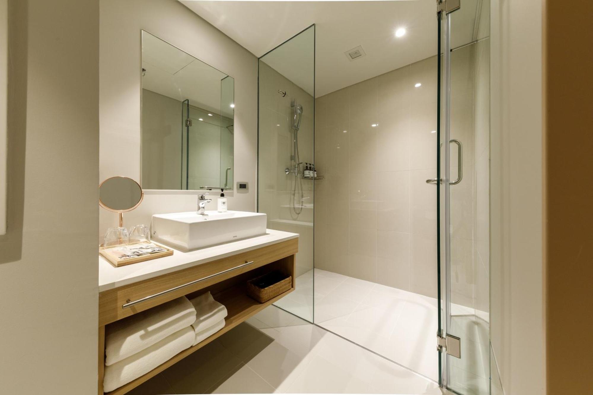 Nishitetsu Hotel Croom Bangkok Silom מראה חיצוני תמונה